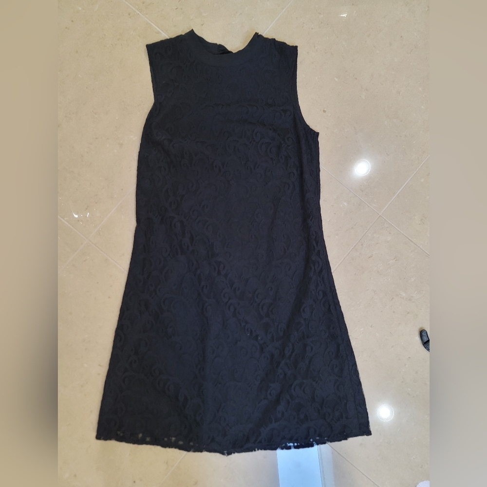 CeCe Black Lace Sleeveless Dress